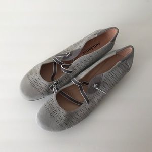 Sundance Isobel Gray Suede Leather Ballet Criss Cross Flats EU 38 US 7.5 Size